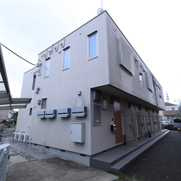 アクティス