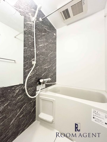 S-RESIDENCE金山Westの浴室