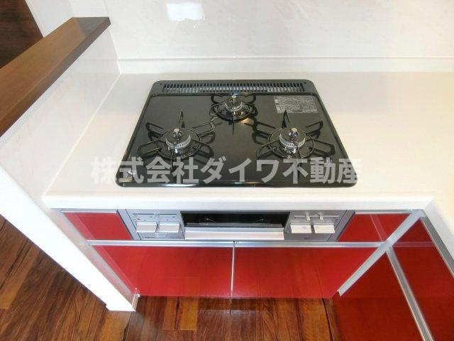 サンヒル上地のキッチン|3口コンロ