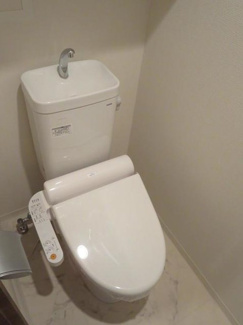 【トイレ】 | パティーナ菊川 | 反転タイプ写真