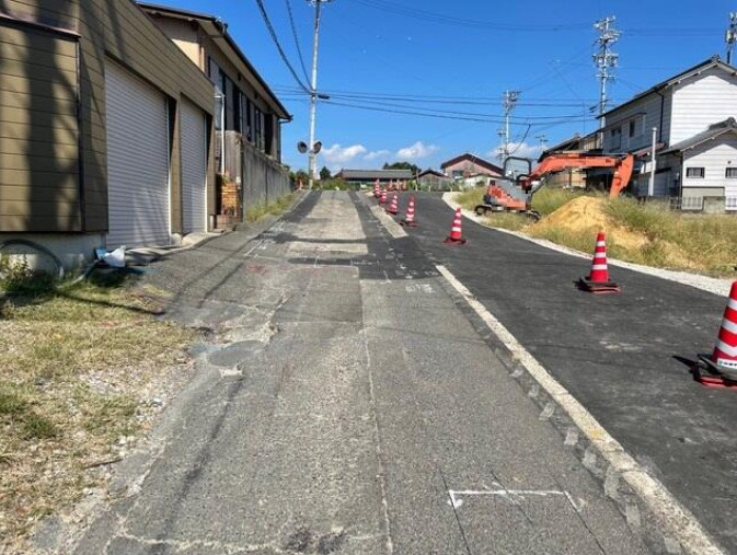 常滑市山方町8丁目　売り土地の前面道路含む現地写真|前面道路含む現地写真です