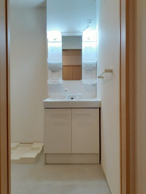 ルミエールＭの洗面所