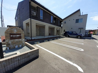 【駐車場】 | グリーンヒルズ　Ⅲ | カースペースがあります