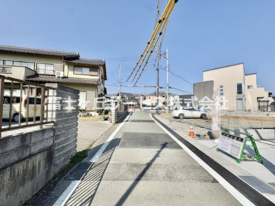 【前面道路含む現地写真】 | 豊橋市二川町 新築一戸建て 4号棟 | 前面道路含む現地写真です