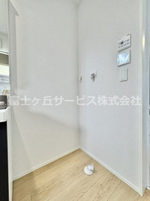 【ランドリースペース】 | 豊橋市二川町 新築一戸建て 5号棟 | 洗濯機置き場です