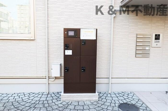 ルーエ　Ａのロビー|ロビーです