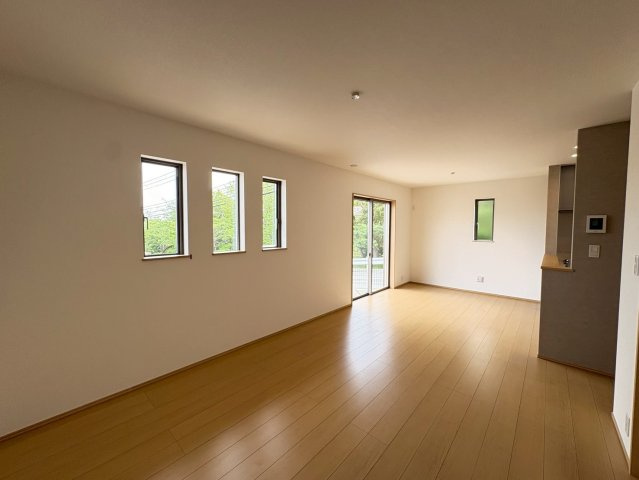 垂水区南多聞台５丁目　新築戸建ての居間・リビング