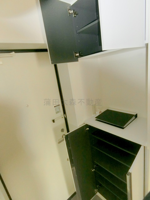 ルネコート大鳥居の収納|玄関収納　シューズBOX