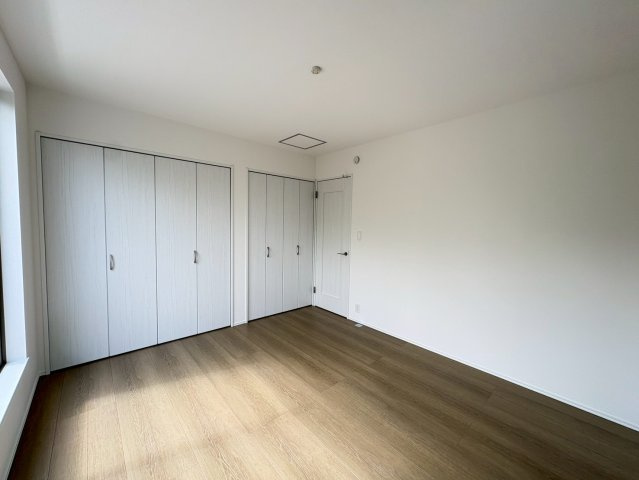 垂水区南多聞台５丁目　新築戸建ての洋室|ゆったりした洋室です