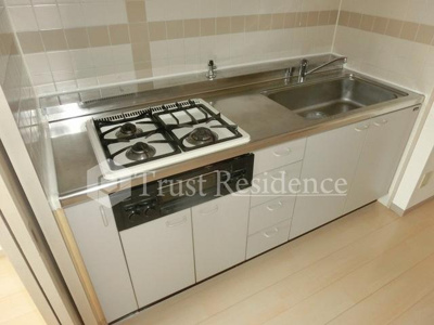 【キッチン】 | ヴェーネル滝沢