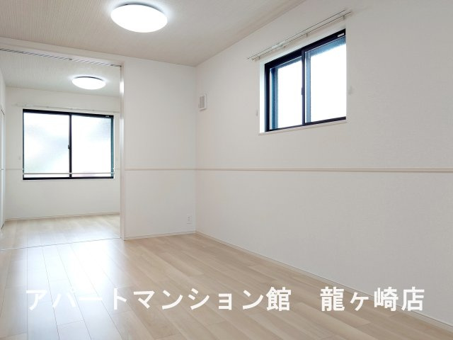 さくらヒルズ中央北の居間・リビング