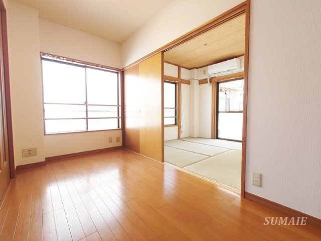 高砂マンションの居間・リビング|洋室です☆