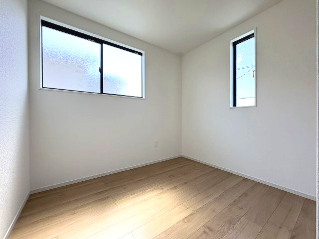 【子供部屋】 | 福岡市南区寺塚2丁目1期　2号棟（全2棟）【仲介手数料無料・0円】 | 施工例。施工例は完成時と異なる場合があります。