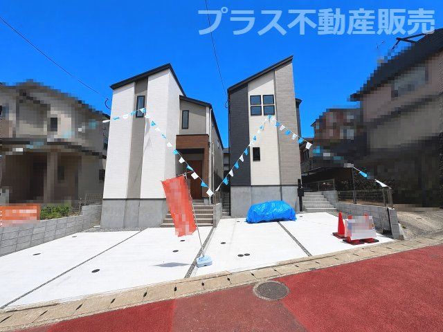 【外観】 | 福岡市南区寺塚2丁目1期　2号棟（全2棟）【仲介手数料無料・0円】 | 現地写真。同じ物件を見るなら、プラス不動産販売にお任せ下さい。