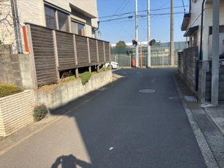 【前面道路含む現地写真】 | 再生住宅　藤沢市打戻 | 前面道路