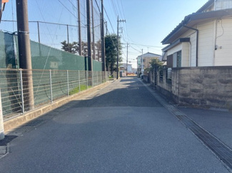 【前面道路含む現地写真】 | 再生住宅　藤沢市打戻 | 前面道路
