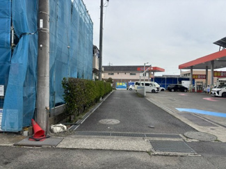 【前面道路含む現地写真】 | 寒川町一之宮　新築分譲住宅　全1棟  | 前面道路