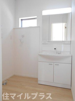 【独立洗面台】 | 二本松市油井新築一戸建て12棟 | 独立洗面台で身支度をすべて済ませてしまいましょう