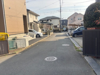 【前面道路含む現地写真】 | 綾瀬市深谷中　新築分譲住宅　全1棟  | 前面道路