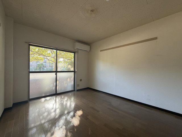 ジェイワンヒルズ西船の居間・リビング