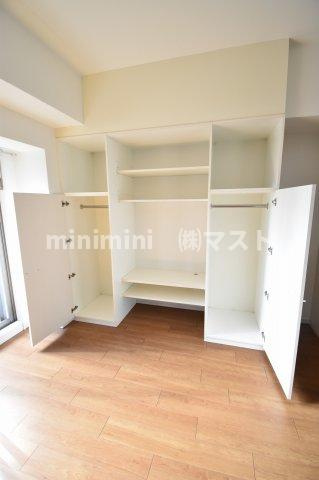 大阪市中央区瓦町１丁目の賃貸マンションの収納