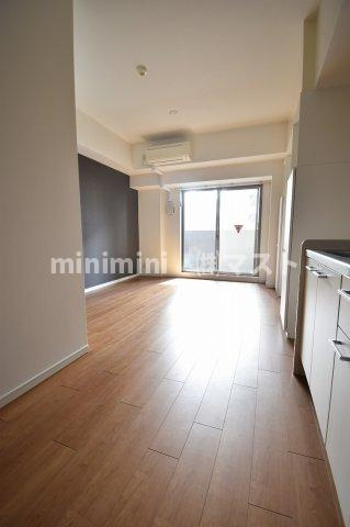 大阪市中央区瓦町１丁目の賃貸マンションの居間・リビング