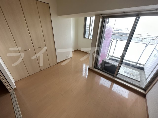 グランスイートの内装|明るい室内です