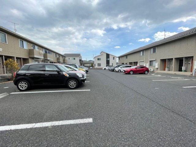 【駐車場】 | アロース・ガーデン　Ａ