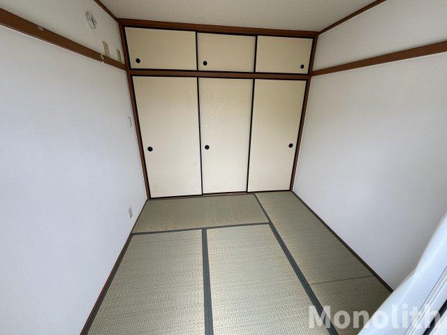 鶴山台59号棟の和室