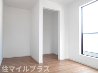 【洋室】 | 二本松市油井新築一戸建て2棟 | 明るい洋室です