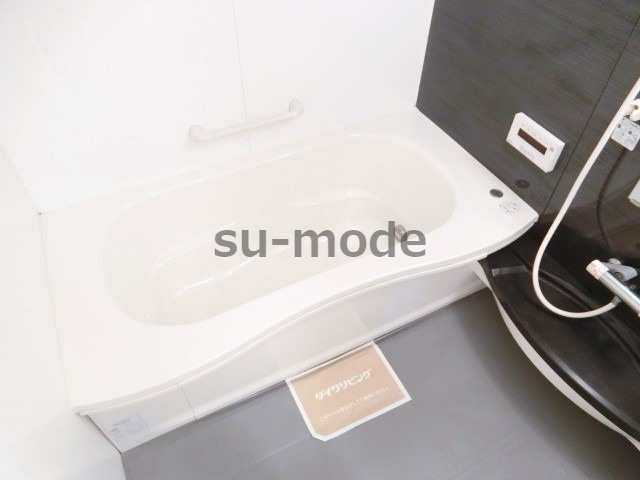 ルージュブリエの浴室