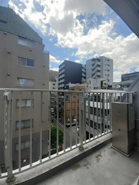 エピーＭアキオカのバルコニー