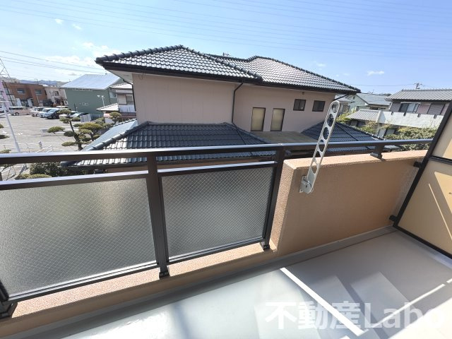 徳島市八万町下福万の賃貸マンションのバルコニー