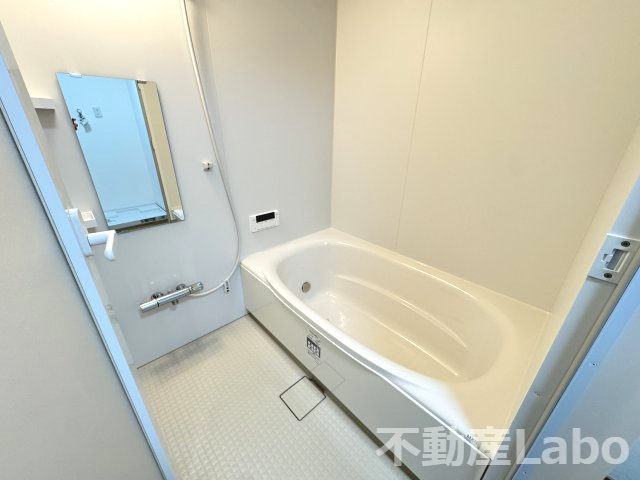 徳島市八万町下福万の賃貸マンションの浴室