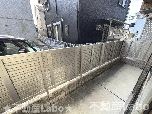 シャーメゾンジェルメBのバルコニー