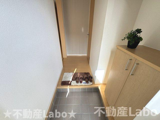 シャーメゾンジェルメBの玄関