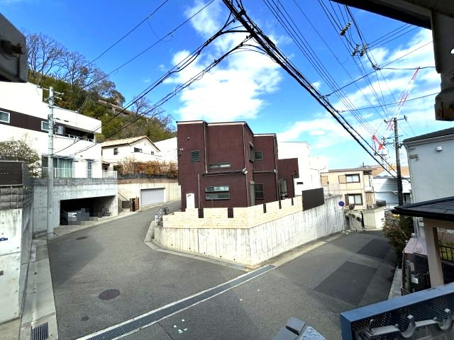 クリフサイド西岡本の展望