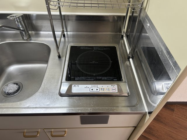 クリフサイド西岡本のキッチン
