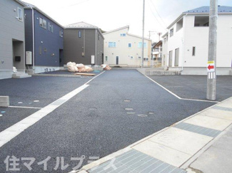 【前面道路含む現地写真】 | 二本松市郭内2丁目新築一戸建て6棟 | 前面道路含む現地写真です