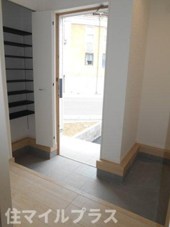 【玄関】 | 二本松市郭内2丁目新築一戸建て6棟 | 玄関です