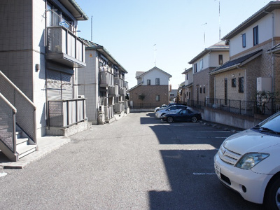 【駐車場】 | ヴィラクレールD | 駐車場2台込みです♪