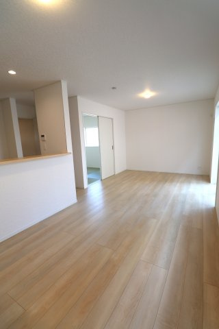 宮ノ陣5丁目新築戸建の居間・リビング