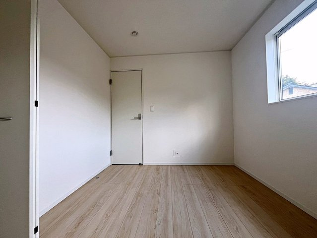 新築戸建・新築建売　二本松市郭内第5　二本松北小・二本松第一中の洋室|落ち着きのある空間で自分だけのプライベートな時間をお過ごしください！