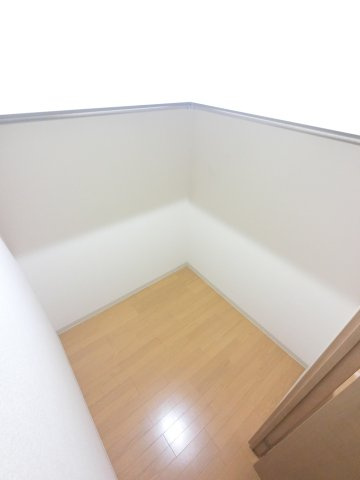 レオ伍拾番館の収納