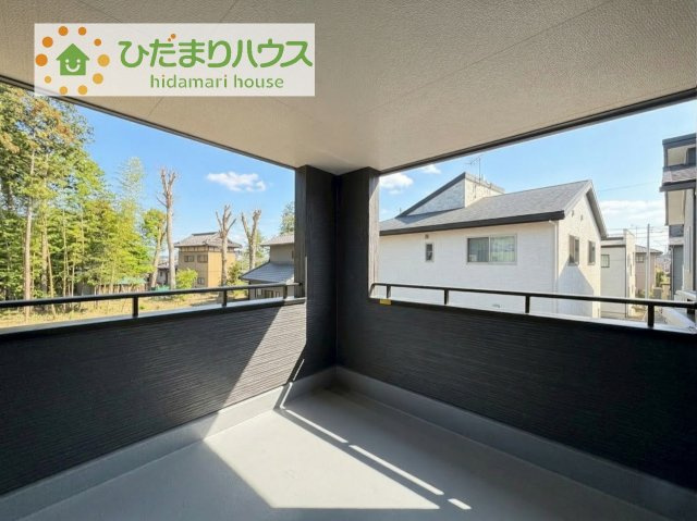 【バルコニー】 | かすみがうら市下稲吉2期　新築戸建　5号棟 | 広々としたバルコニー。お洗濯物もぜーんぶ干せちゃいます！！