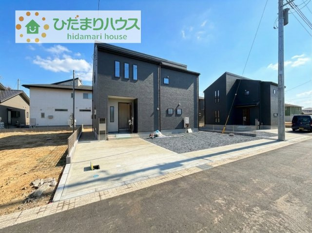 【駐車場】 | かすみがうら市下稲吉2期　新築戸建　5号棟 | マイホームなら駐車場代がかかりません！しかも、自宅の駐車場で洗車ができます！今までコイン洗車に行っていた手間も省けて、節約にもつながります(^^♪