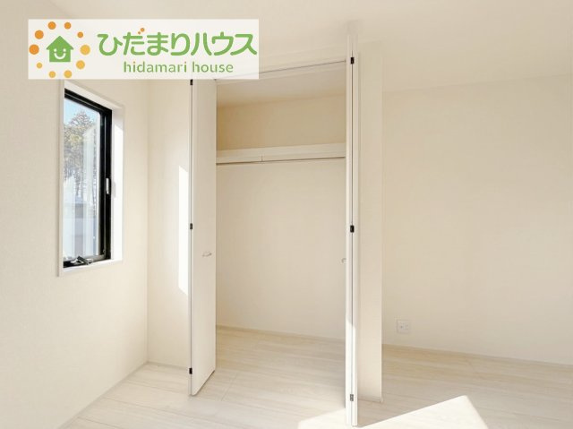 【収納】 | かすみがうら市下稲吉2期　新築戸建　5号棟 | お子様グッズを片付けるのにも、困りませんね！