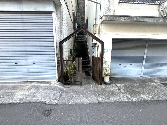 川富マンションのエントランス