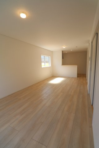 宮ノ陣５丁目新築戸建の居間・リビング
