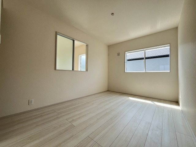 【子供部屋】 | 福岡市東区美和台5丁目2期　1号棟（全3棟）【仲介手数料無料・0円】 | 施工例。施工例は完成時と異なる場合があります。